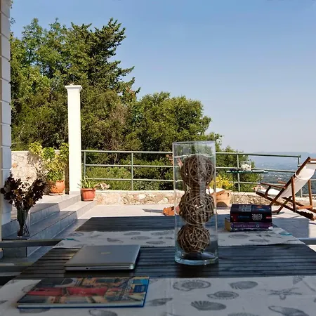 Casa vacanze Palataki Corfu Panoramic Sea & Mountain View *